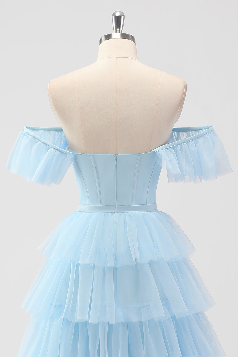 Azul cielo fuera del hombro Corsé escalonado A Line Vestido de dama de honor