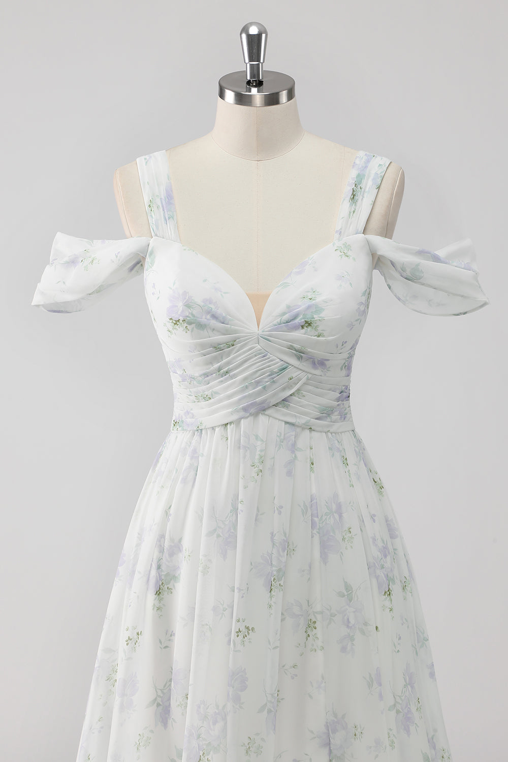 Vestido de invitada de boda de línea A con abertura Floral blanco con hombro frío