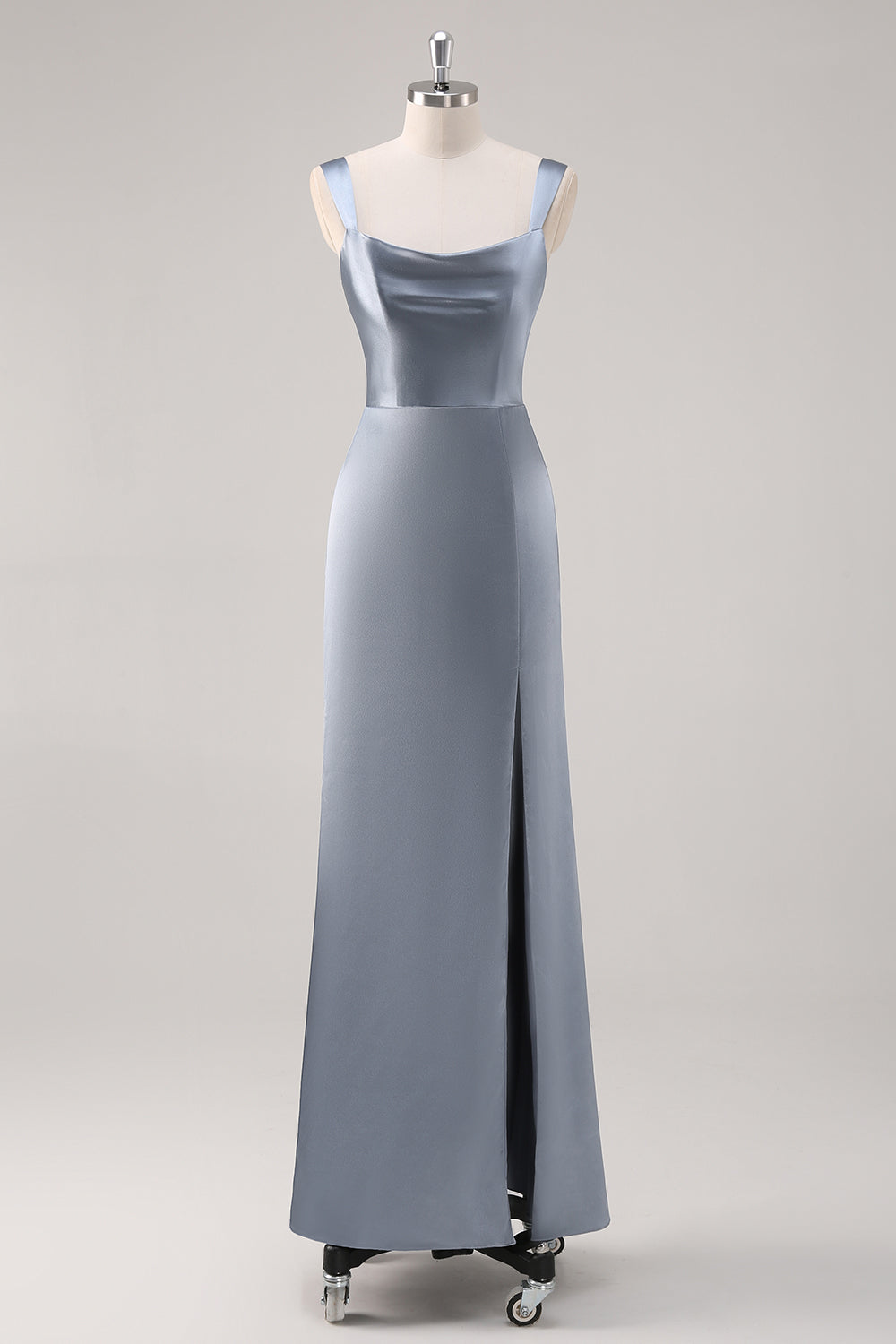 Vestido de dama de honor de satén azul grisáceo con abertura