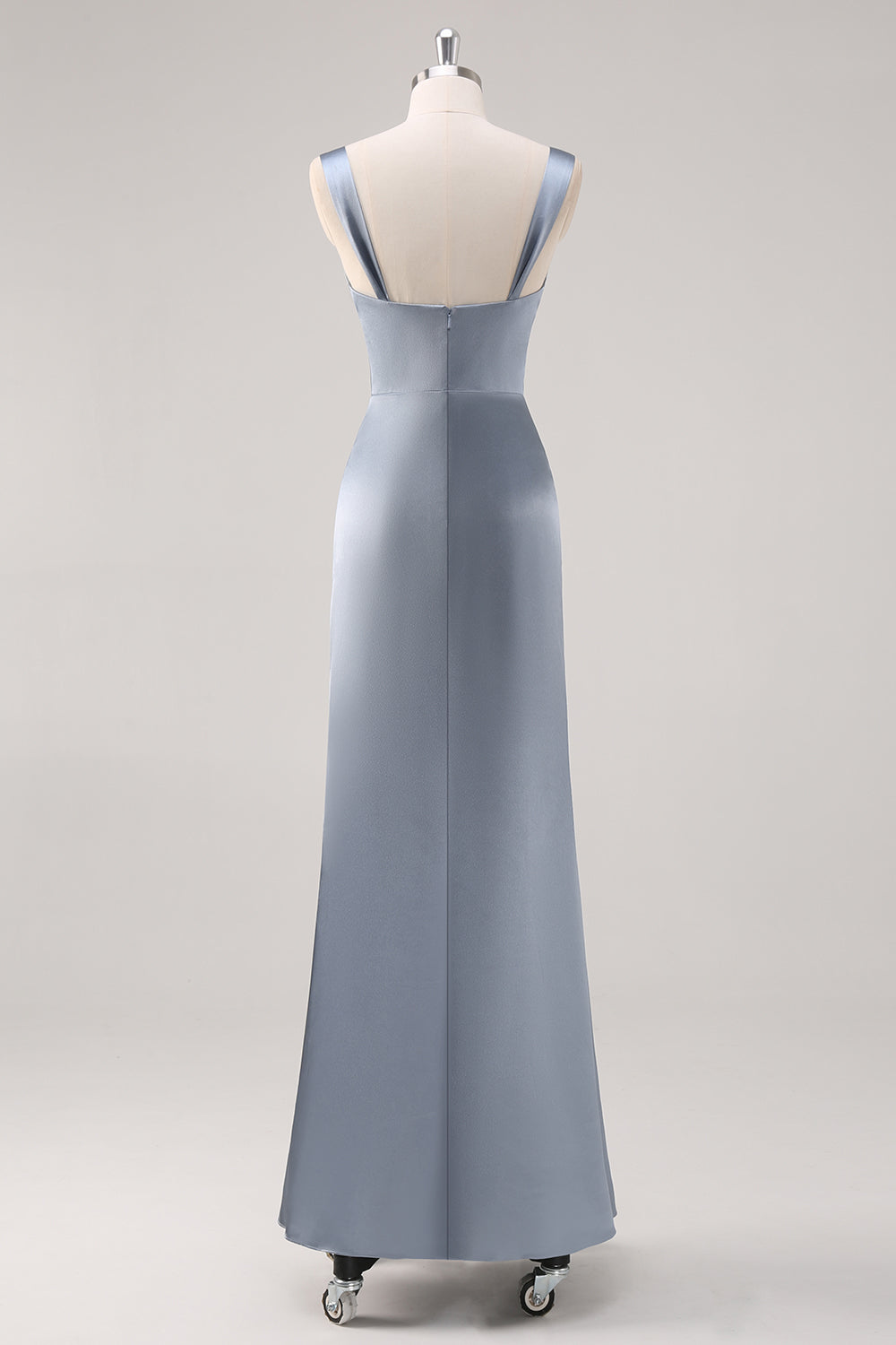 Vestido de dama de honor de satén azul grisáceo con abertura