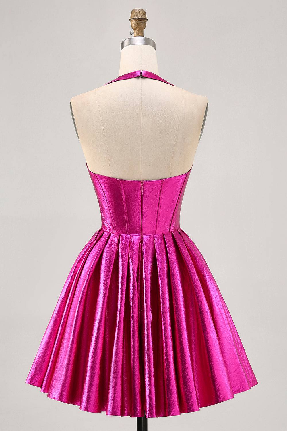 Vestido de regreso a casa plisado halter fucsia metalizado