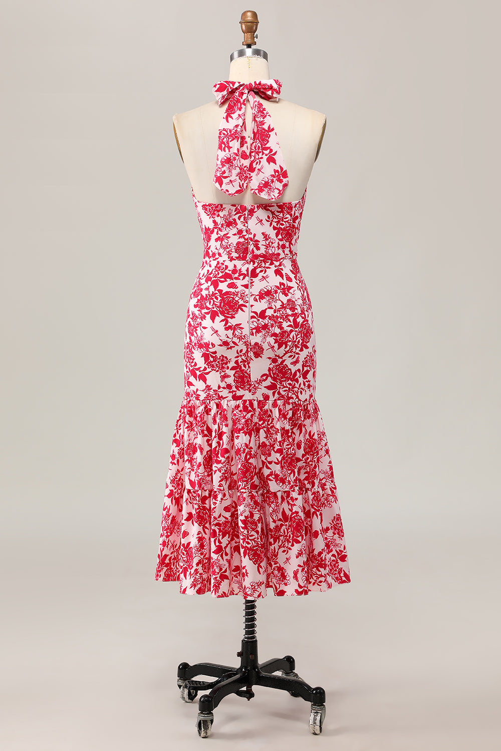 Vestido de invitada de boda midi con estampado de sirena y flores rojas