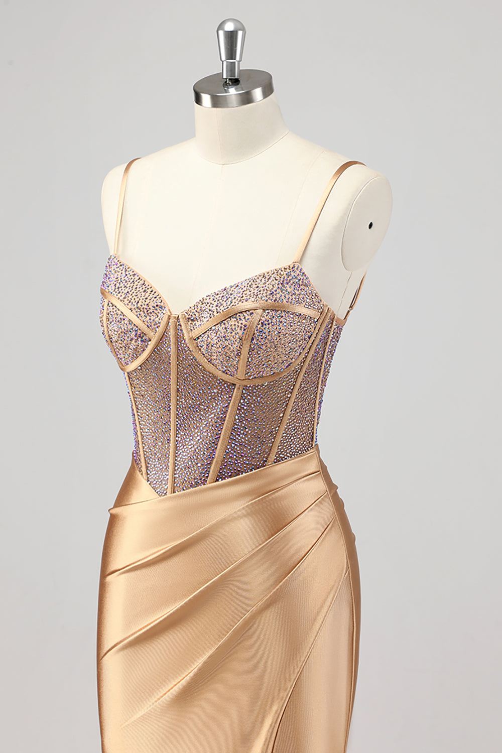 Vestido de fiesta dorado con corsé brillante de sirena con abertura