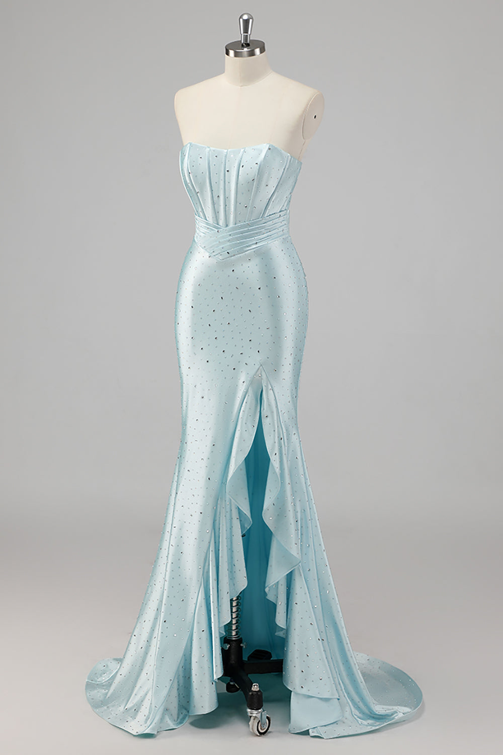 Vestido de fiesta azul con cuentas de sirena sin tirantes