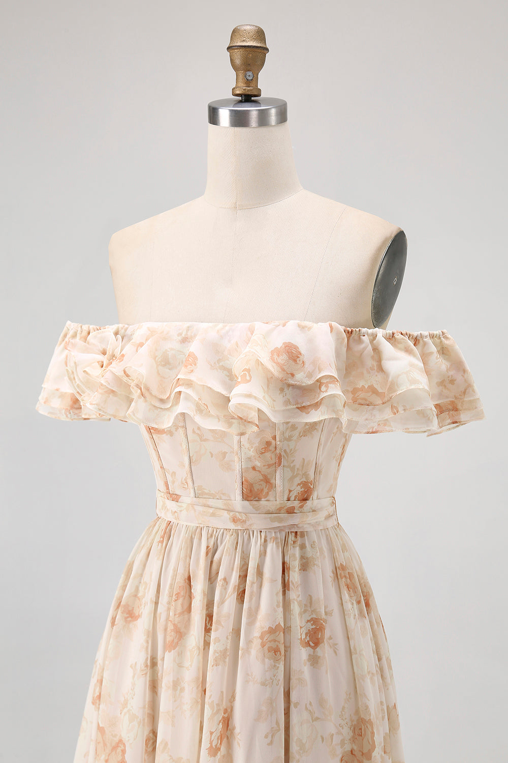 Vestido de dama de honor con corsé de hombros descubiertos de flores de champán con abertura