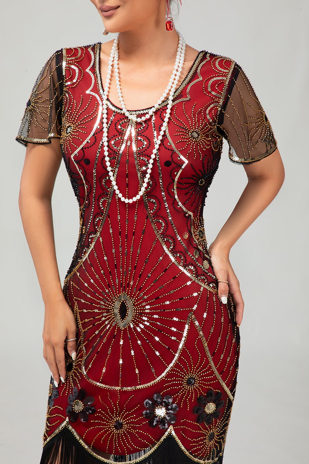 Vestido ajustado con flecos negro y rojo Gatsby de los años 20 con lentejuelas