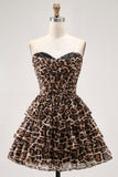 Vestido de cóctel corto con volantes en capas y corsé de novia de leopardo marrón