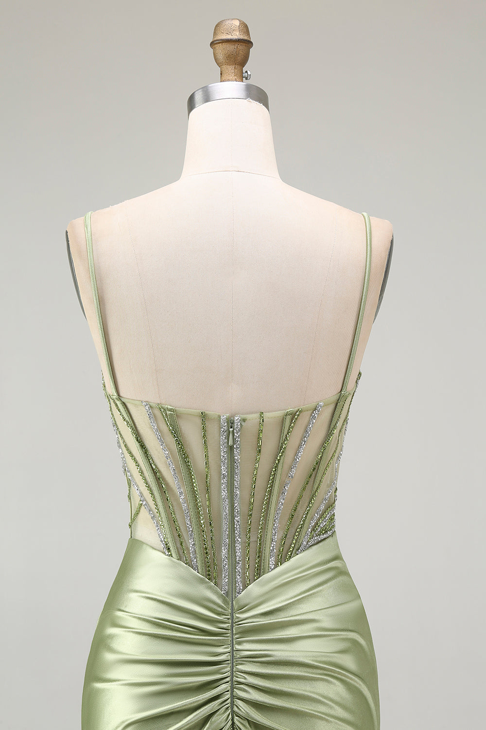 Vestido de fiesta de satén fruncido con corsé de sirena verde con abertura