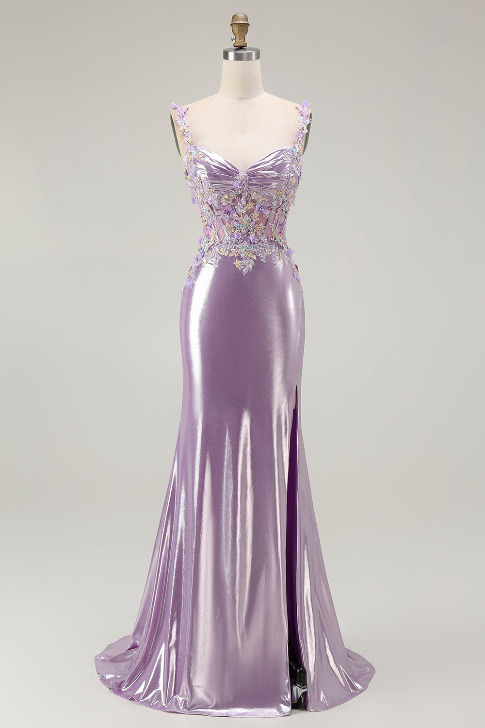 Vestido largo de fiesta con tirantes finos de sirena lila con cuentas y aberturas