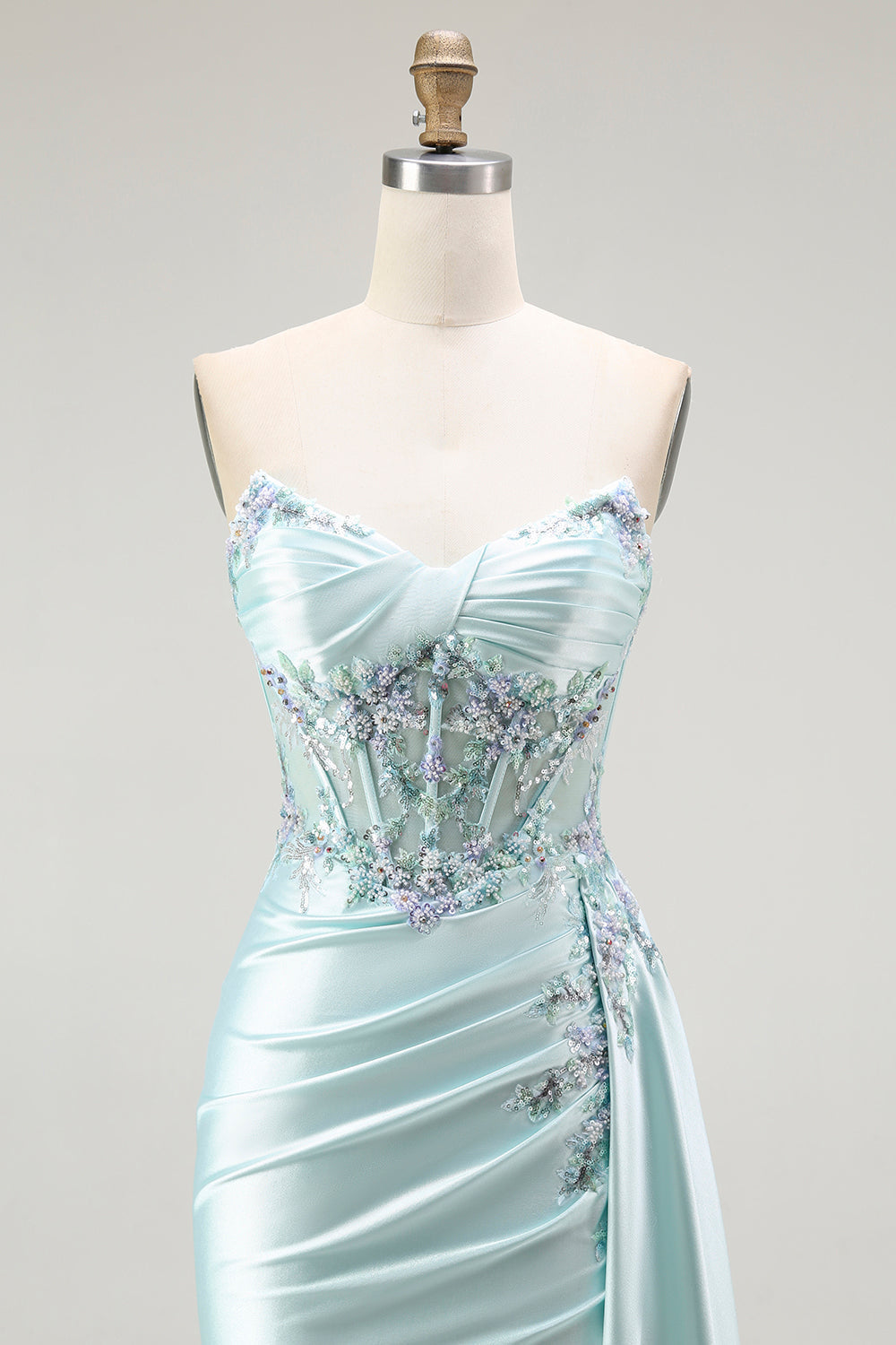Vestido largo de fiesta con cuentas de corsé sin tirantes de sirena verde claro con serpentina