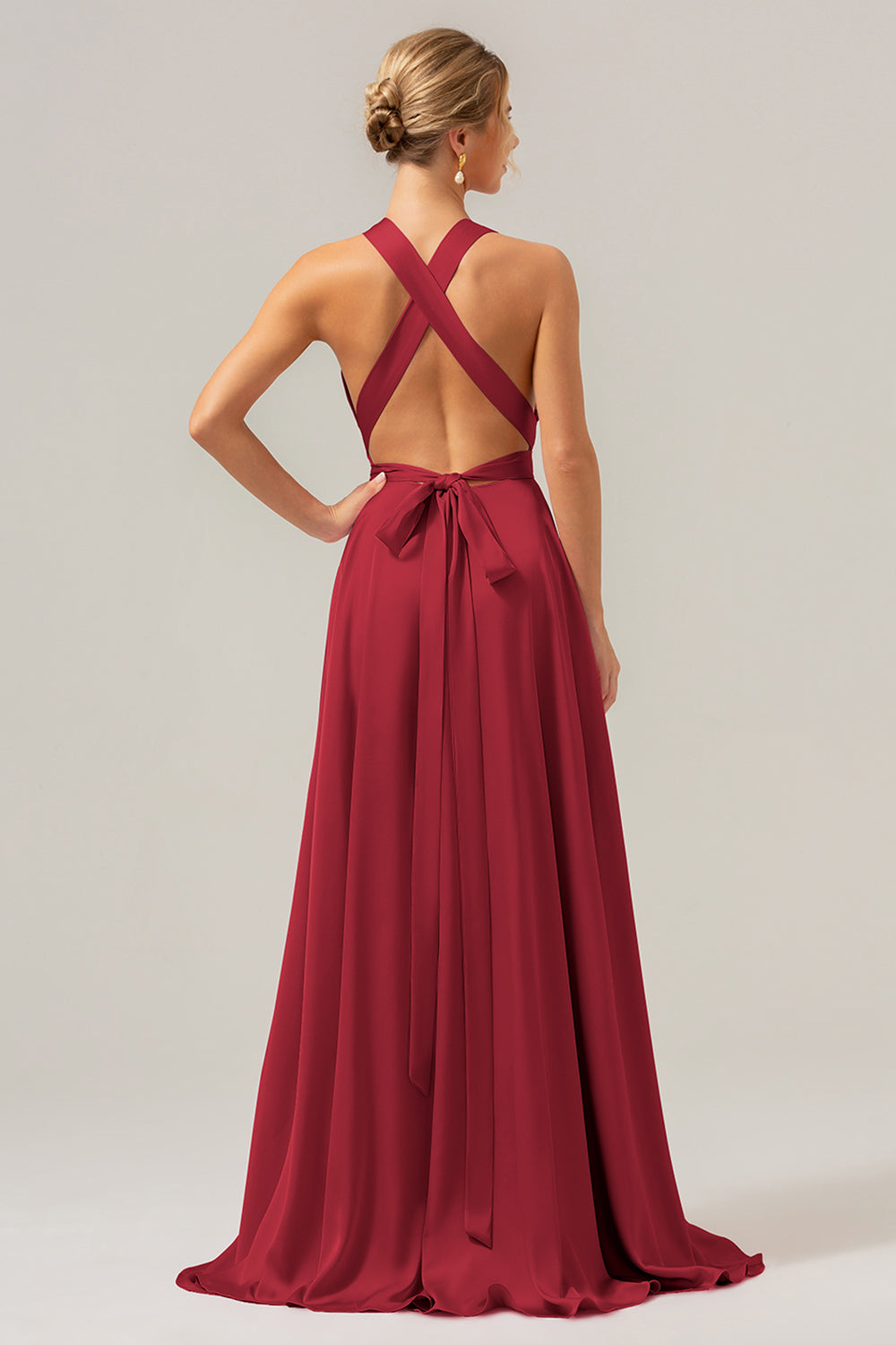 Vestido de dama de honor largo de satén sin espalda con escote en V rosa A Line con abertura
