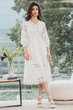 Vestido blanco de encaje largo con mangas largas