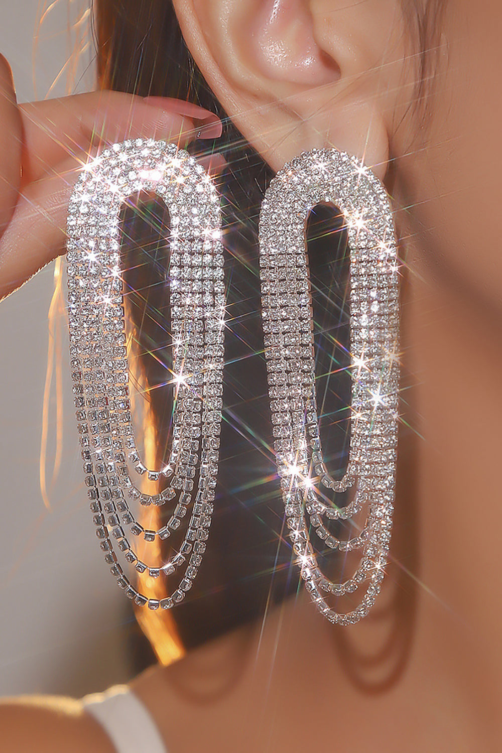 Pendientes grandes de borla de color degradado de moda