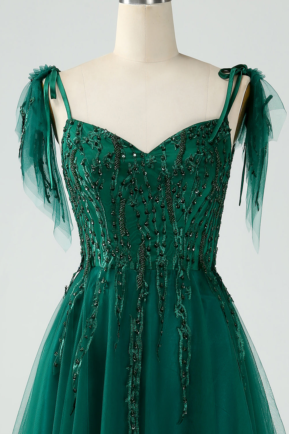 Vestido de fiesta largo de tul con tirantes de espagueti de línea A verde oscuro con abalorios