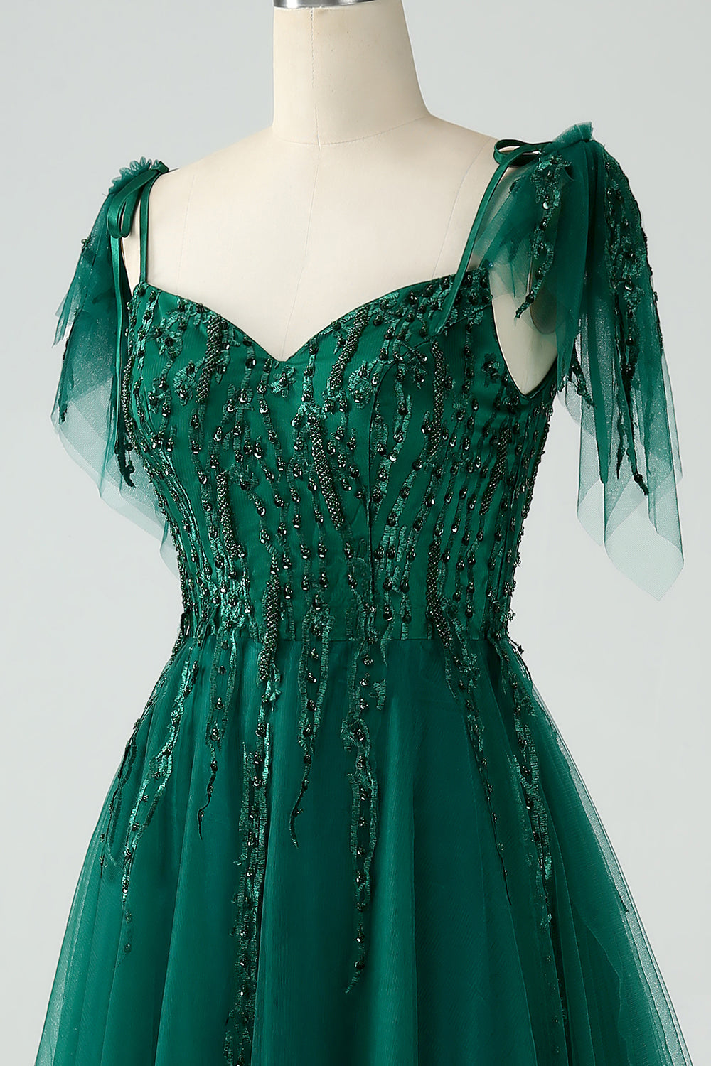 Vestido de fiesta largo de tul con tirantes de espagueti de línea A verde oscuro con abalorios