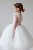 Vestido blanco de niña de tul sin mangas de tul de cuello redondo A Line