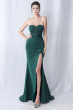 Vestido formal largo de novia de sirena negra con abertura