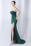 Vestido formal largo de novia de sirena negra con abertura