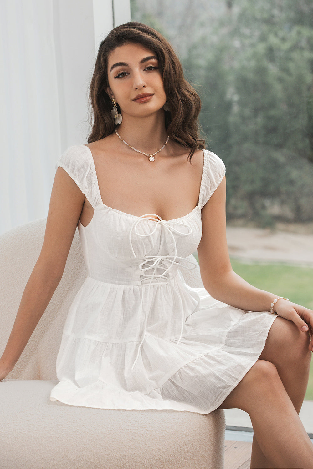 Vestido de graduación corto blanco simple de línea A