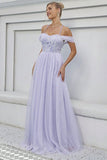 Vestido formal largo lila de tul de tul una línea