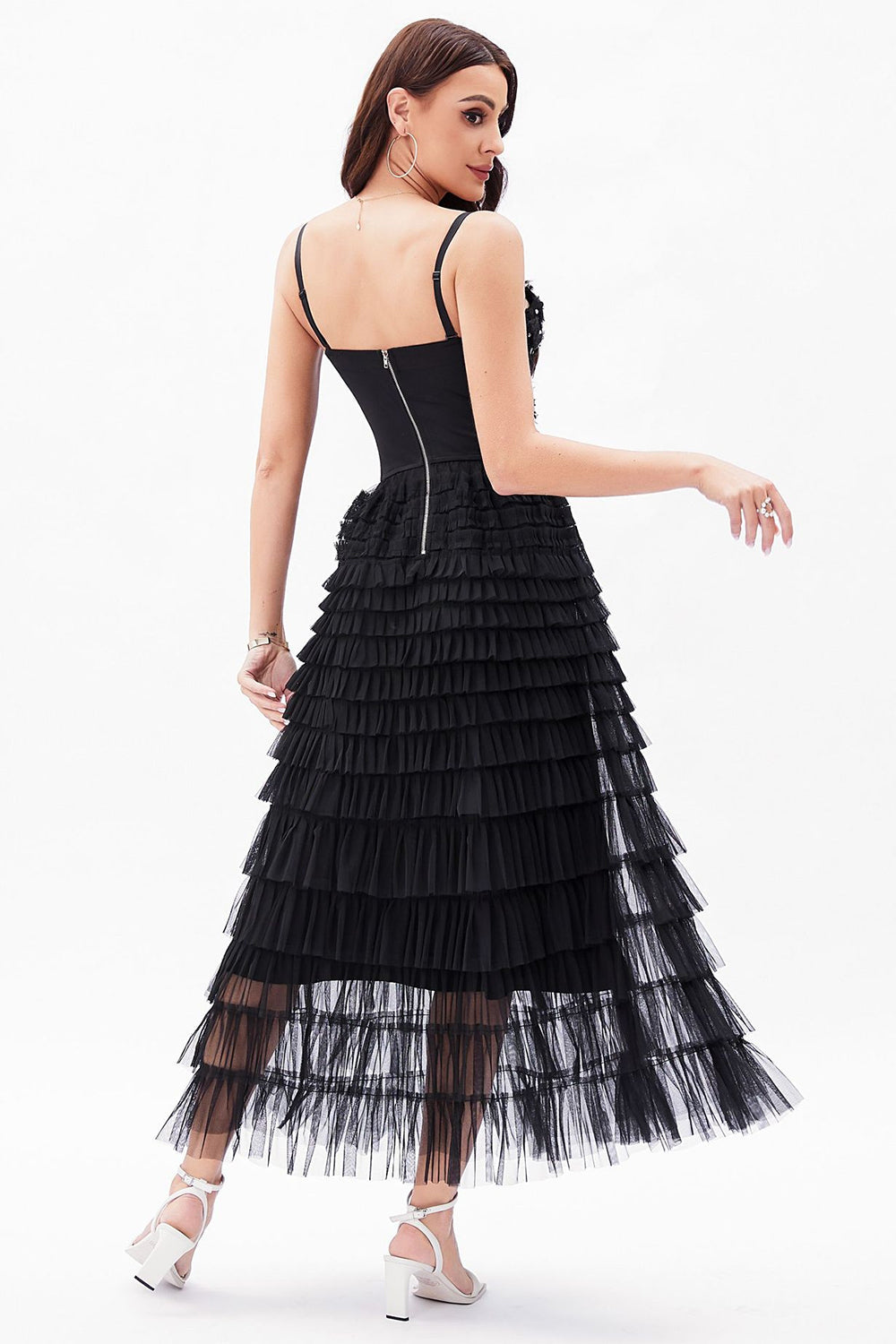 Vestido de fiesta con corsé escalonado de tul de línea A negro