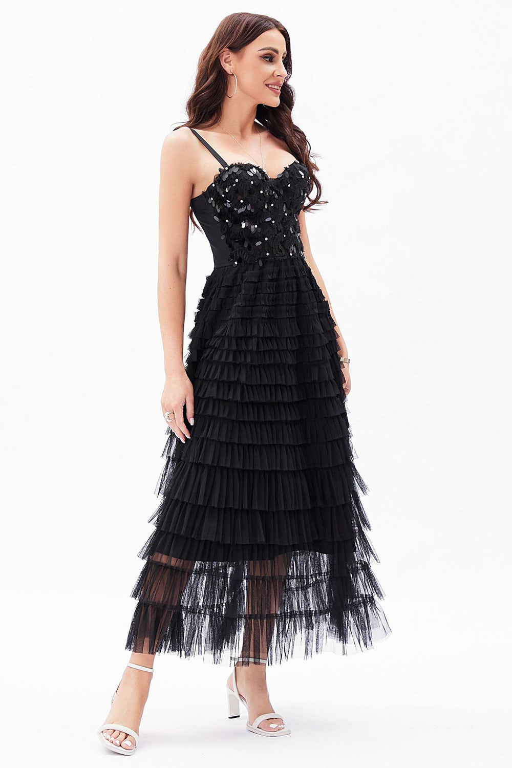 Vestido de fiesta con corsé escalonado de tul de línea A negro