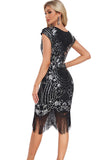 Vestido Flapper de lentejuelas con mangas de vaina negra de lentejuelas de los años 20 con flecos
