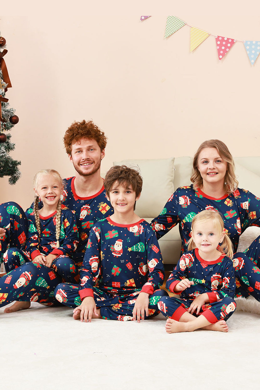 Conjunto de pijama familiar estampado con estampado navideño azul marino