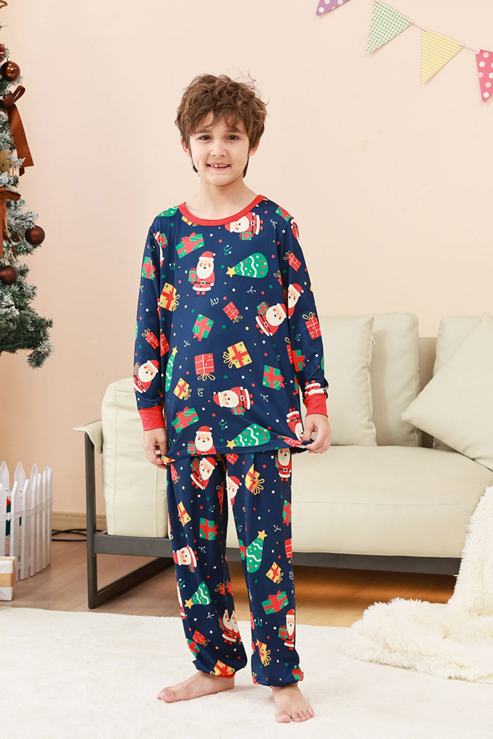 Conjunto de pijama familiar estampado con estampado navideño azul marino