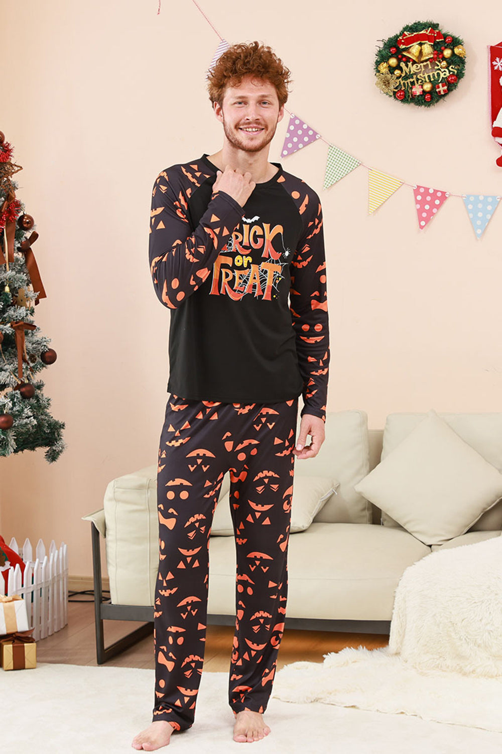 Conjunto de pijama familiar de Halloween estampado con estampado de truco o trato negro