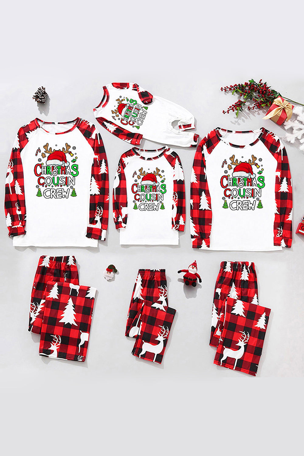 Conjunto de pijama familiar con estampado navideño rojo y blanco