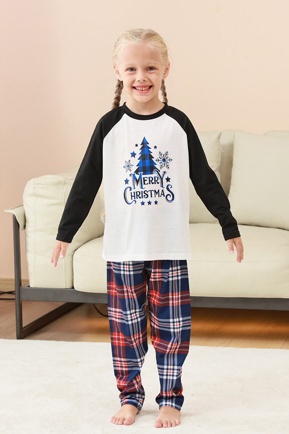Pijama de Navidad Familiar con estampado de árbol azul negro