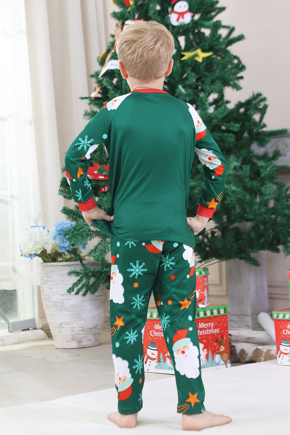 Pijamas de Navidad Familiares de Manga Larga con Estampado de Santa Verde Oscuro