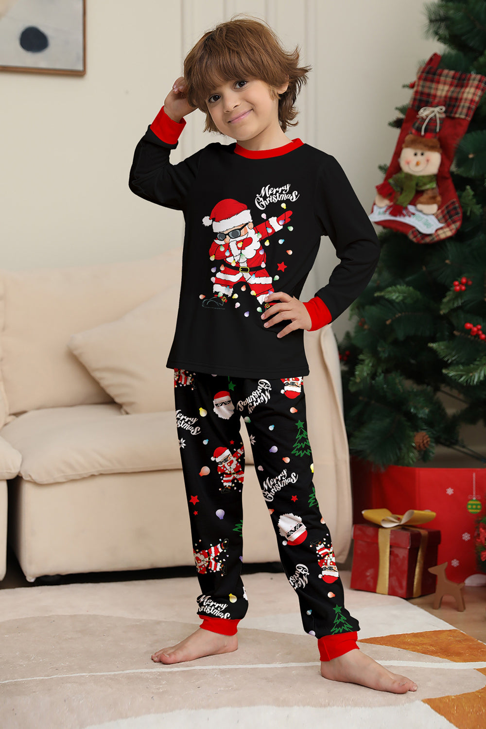 Conjuntos de pijamas a juego con estampado de Santa Claus en negro