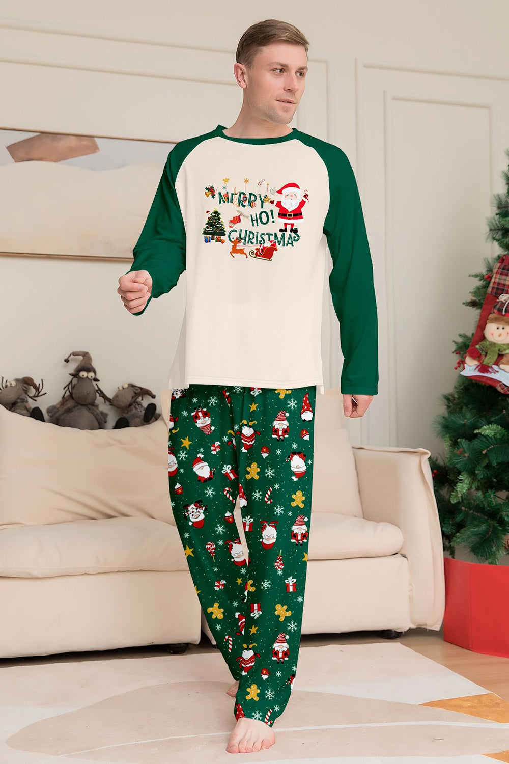 Conjuntos de pijamas a juego con estampado navideño verde oscuro para la familia de Santa