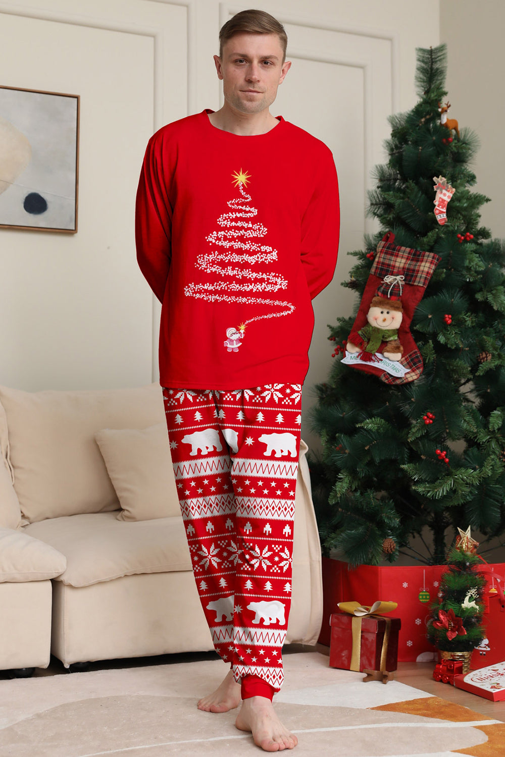 Pijamas de Navidad a juego de manga larga con árbol estampado rojo