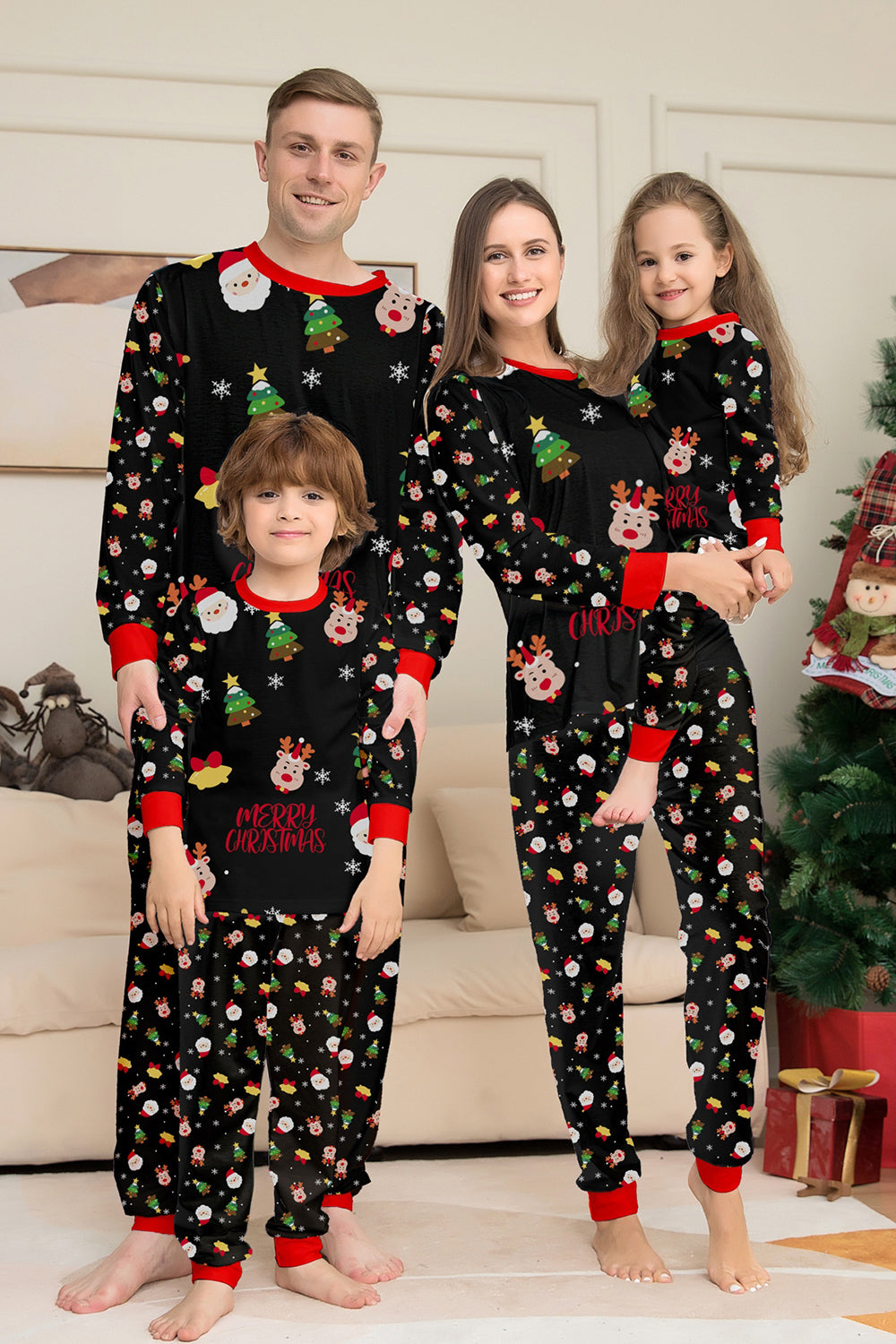 Conjunto de pijamas a juego para familias con estampado rojo acogedor de Navidad