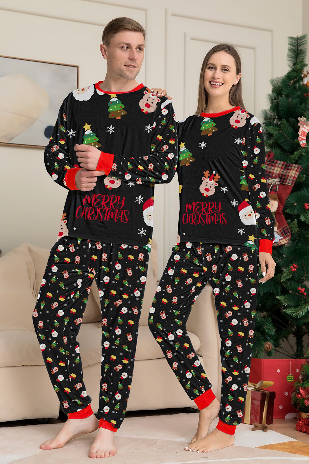 Conjunto de pijamas a juego para familias con estampado rojo acogedor de Navidad
