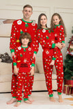 Conjunto de pijamas a juego para familias con estampado rojo acogedor de Navidad
