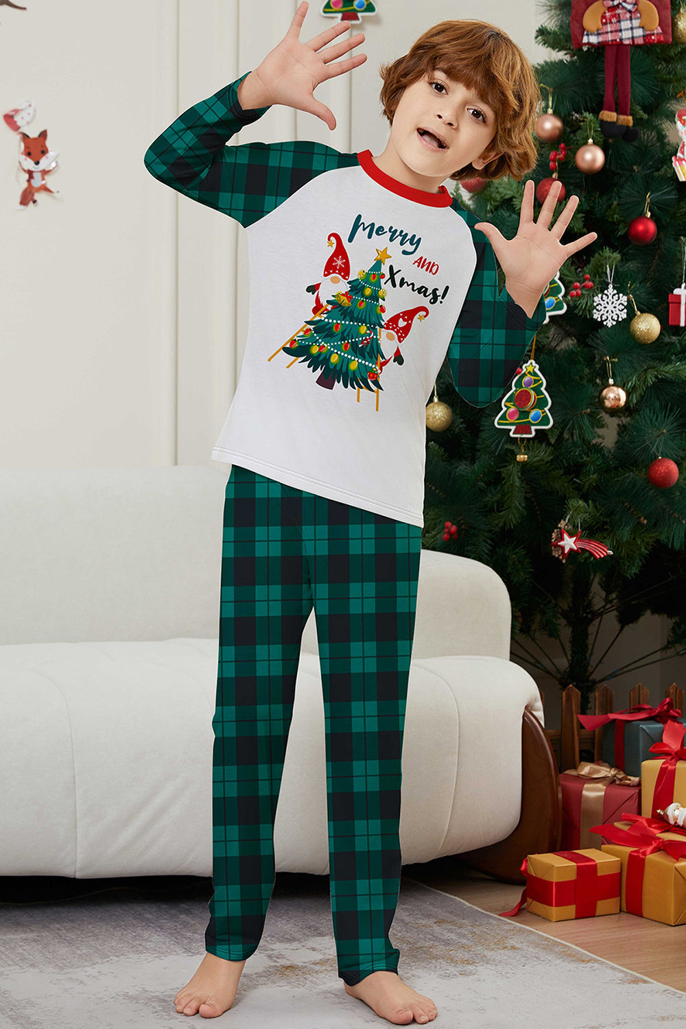 Conjunto de pijamas a juego con estampado de cuadros verdes Merry Christmas
