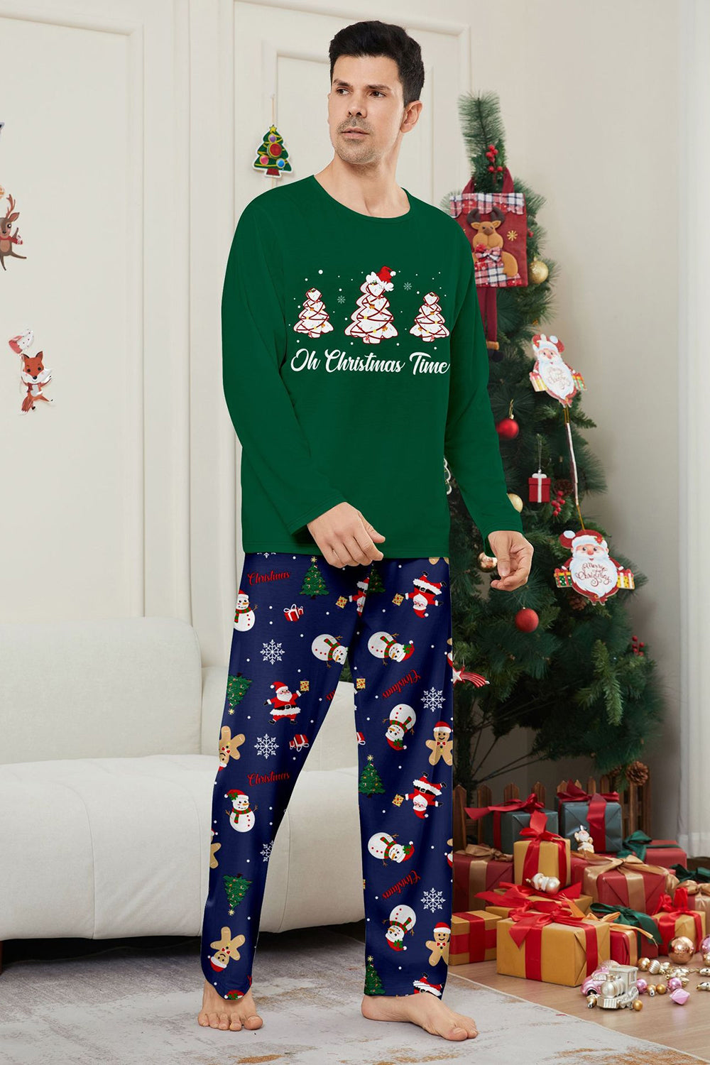 Pijamas de Navidad a juego de manga larga con estampado de árbol verde azul