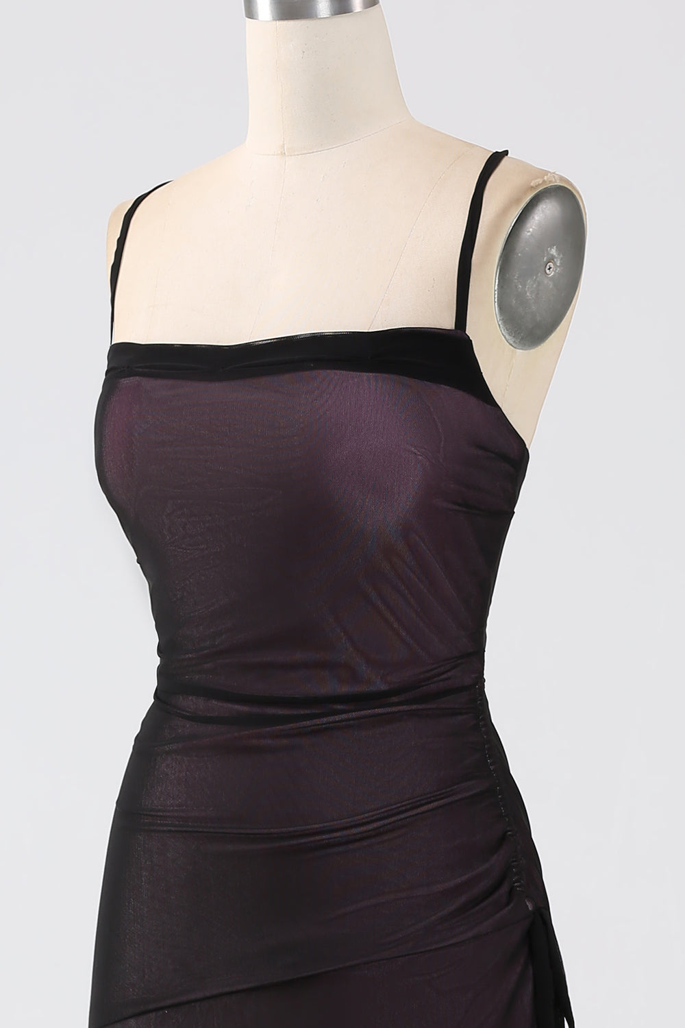 Vestido de dama de honor con tirantes finos con elástico
