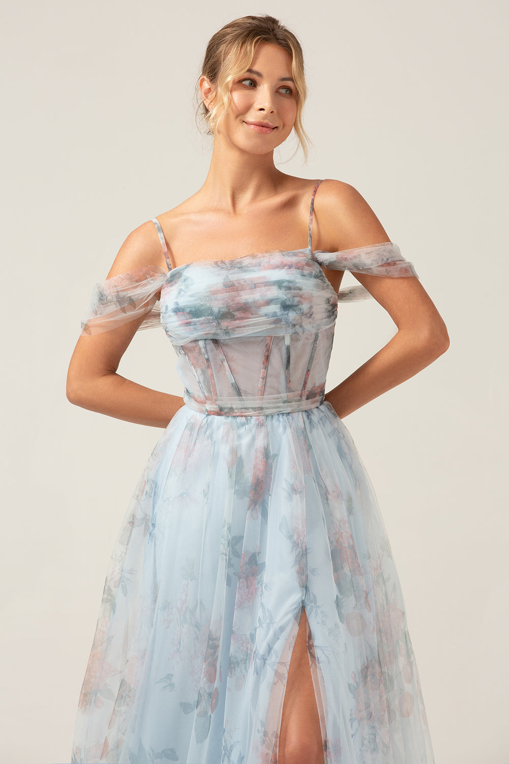Vestido de fiesta largo con corsé azul estampado azul de hombros fríos con abertura