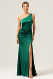 Vestido de dama de honor largo de satén sin espalda de sirena verde oliva de un hombro