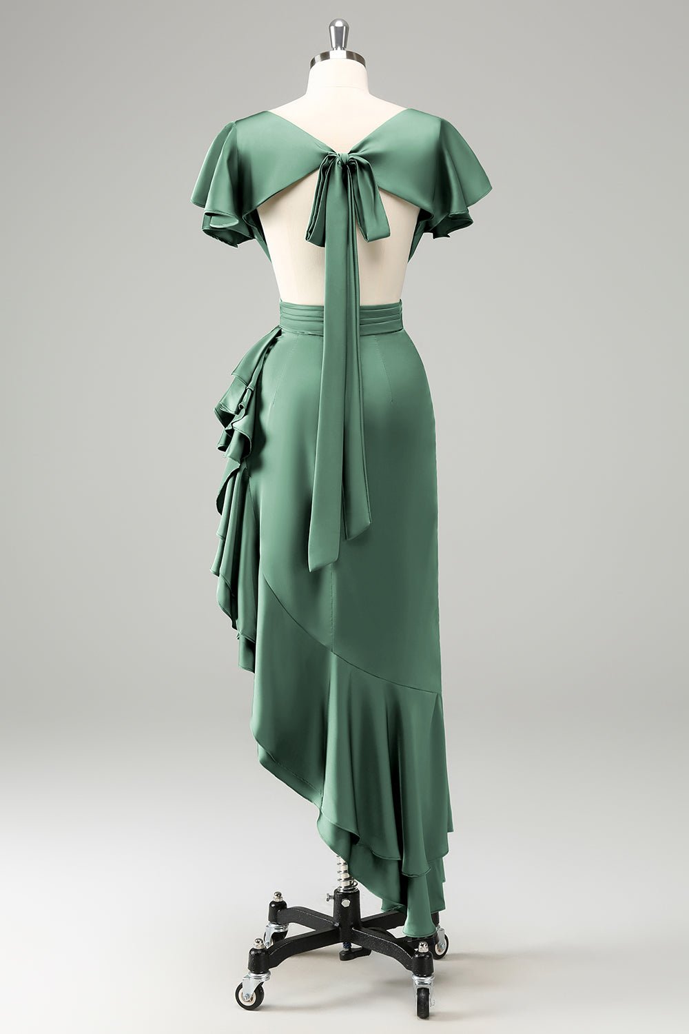 Vestido de invitada de boda de satén con cuello en V verde oscuro con volantes