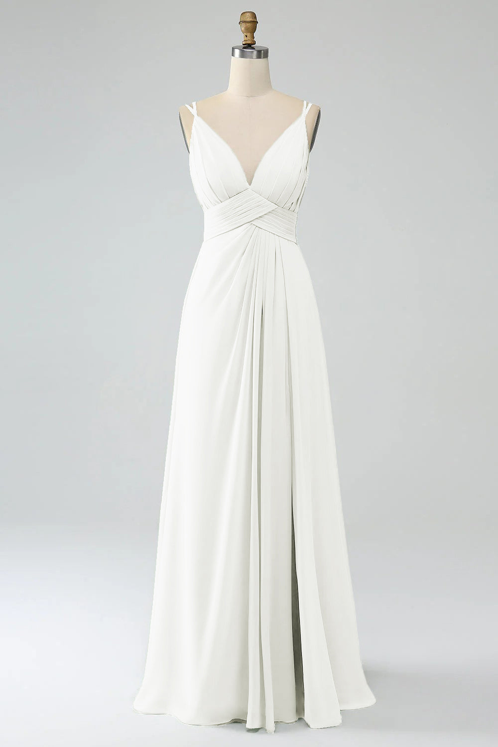 Vestido de dama de honor largo de gasa plisado con tirantes finos fucsia