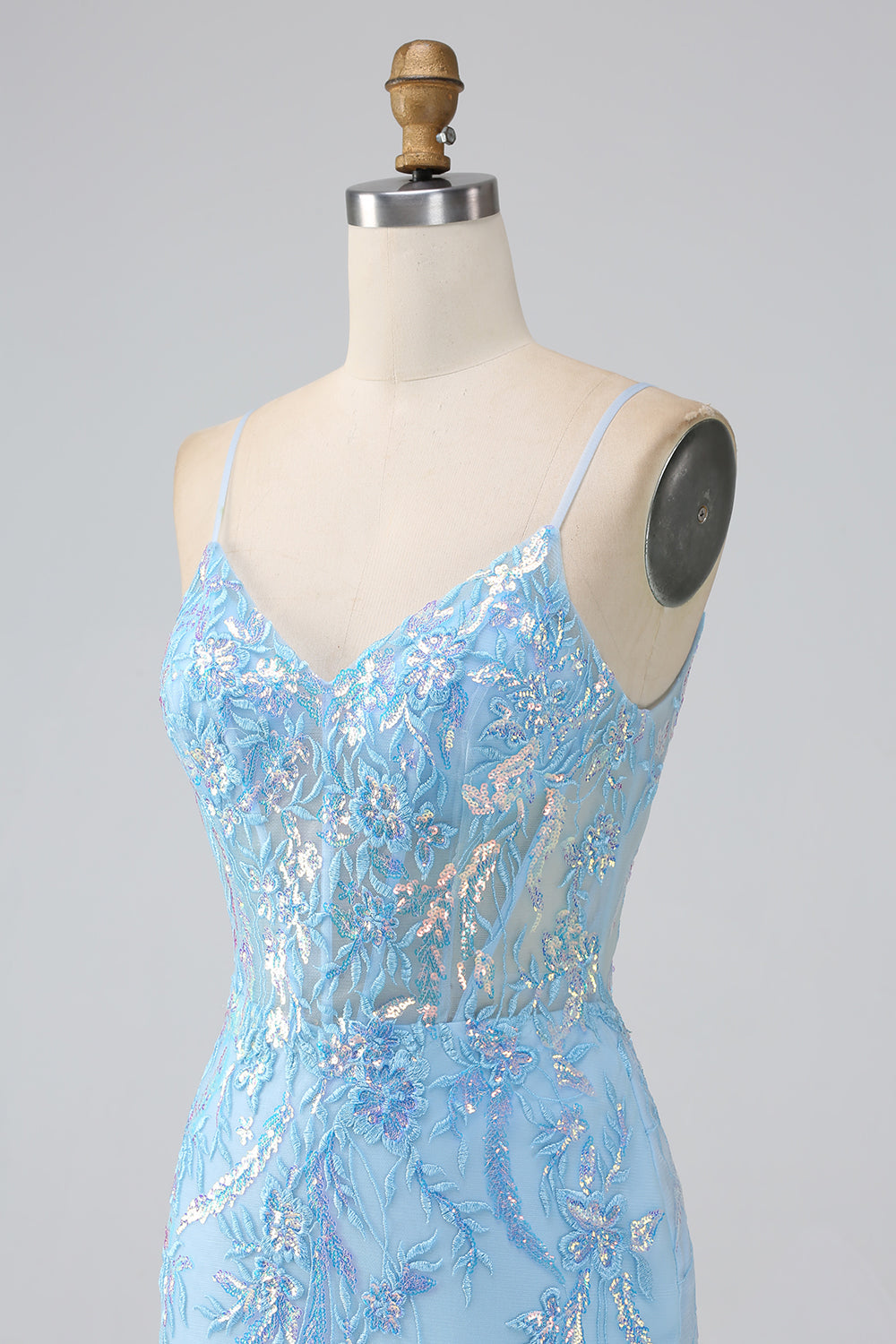 Vestido largo de fiesta de tirantes de espagueti de sirena azul claro brillante con abalorios