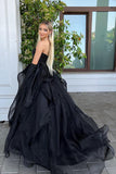 Vestido de Noche Negro Sin Tirantes
