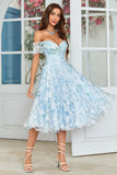 Vestido de Cóctel Azul Estampado Fuera del Hombro