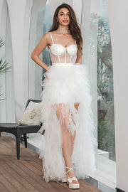 Vestido de fiesta de compromiso con corsé blanco alto bajo con volantes con encaje
